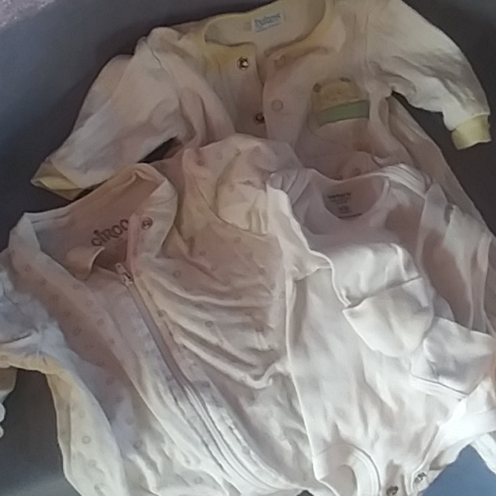 Set of 3 Baby sleep jammies!